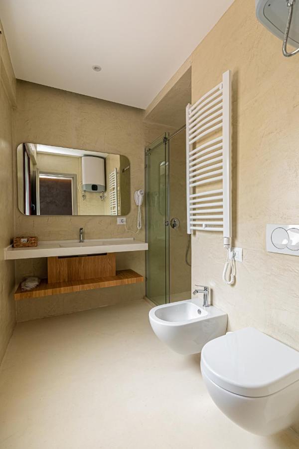 Novus Rooms Vlore Luaran gambar